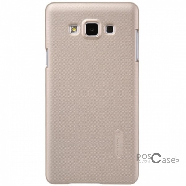 Чехол Nillkin Matte для Samsung A700H / A700F Galaxy A7 (+ пленка) (Золотой) Чехол Nillkin Matte для Samsung A700H / A700F Galaxy A7 (+ пленка) (Золотой)Описание:Чехол изготовлен компанией Nillkin;Спроектирован для Samsung A700H / A700F Galaxy A7;Материал - пластик;Форма - накладка.Особенности:Полностью защищен от появления потертостей;В комплект входит глянцевая пленка;Имеет ребристое матовое покрытие и антикислотное напыление;Тонкий дизайн.<br><br>Тип: Чехол<br>Бренд: Nillkin<br>Материал: Поликарбонат