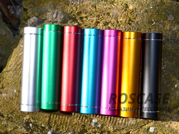 Дополнительный внешний аккумулятор (Металлический Цилиндр) (2600mAh) Дополнительный внешний аккумулятор (Металлический Цилиндр) (2600mAh)Описание:производитель - Epik;совместимость - универсальная (смартфон, плейер, планшет и др.);материал - металлический корпус;тип - внешний аккумулятор. Особенности:емкость - 2600 mAh;вход/выход - DC 5.0В;компактный;размеры - 21*91,5 мм;вес - 66,2 г.;сделан в форме цилиндра;в комплекте кабель с разъемом microUSB.<br><br>Тип: Внешний аккумулятор<br>Бренд: Epik