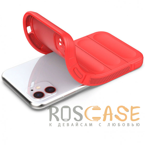 Фотография Красный Flex Silicone | Противоударный чехол для iPhone 11 с защитой камеры и микрофиброй