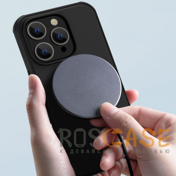 Фотография Черный Nillkin Super Frosted Shield Pro Magnetic | Пластиковый чехол для магнитной зарядки для iPhone 14 Pro