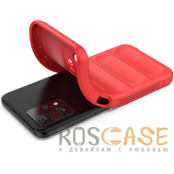 Фотография Красный Flex Silicone | Противоударный чехол для Realme 9 4G, 9 Pro Plus, Narzo 50 Pro с защитой камеры и микрофиброй
