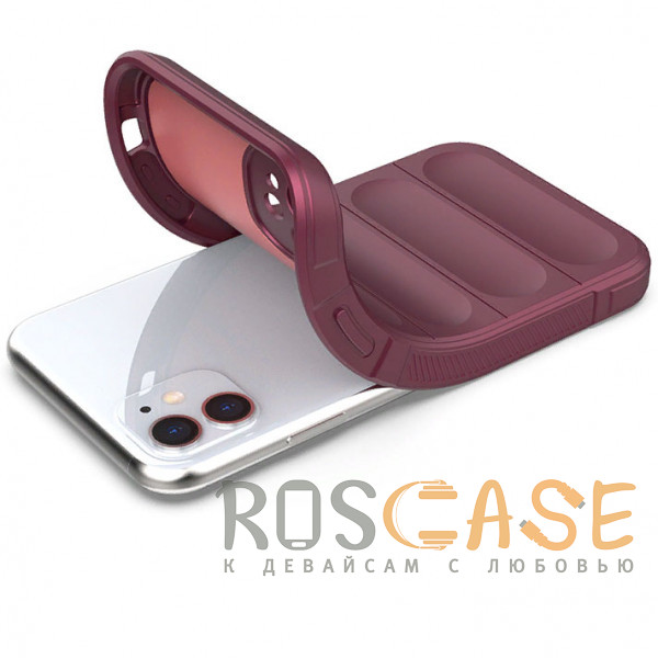 Фотография Бордовый Flex Silicone | Противоударный чехол для iPhone 11 с защитой камеры и микрофиброй