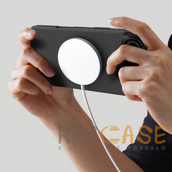 Изображение Черный Nillkin Super Frosted Shield Magnetic | Пластиковый чехол с поддержкой магнитной зарядки Magsafe для iPhone 17 Air