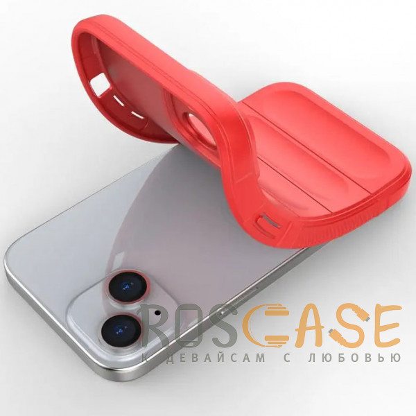 Фотография Красный Flex Silicone | Противоударный чехол для iPhone 15 с защитой камеры и микрофиброй