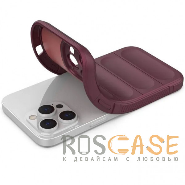 Фотография Бордовый Flex Silicone | Противоударный чехол для iPhone 13 Pro Max с защитой камеры и микрофиброй