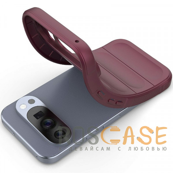 Фотография Бордовый Flex Silicone | Противоударный чехол для Google Pixel 10 / 10 Pro с защитой камеры и микрофиброй