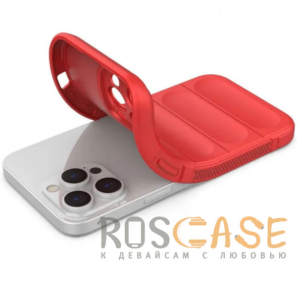 Фотография Красный Flex Silicone | Противоударный чехол для iPhone 13 Pro Max с защитой камеры и микрофиброй