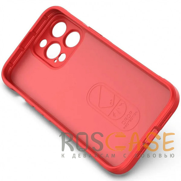Изображение Красный Flex Silicone | Противоударный чехол для iPhone 13 Pro Max с защитой камеры и микрофиброй